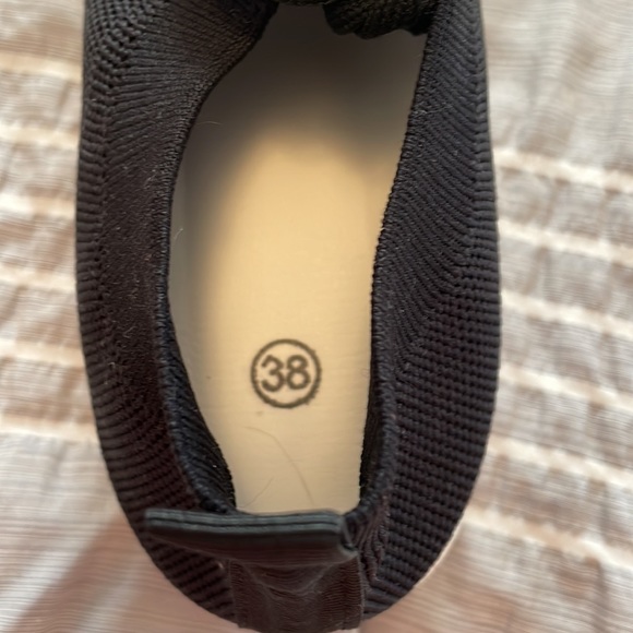 Brand New never worn Hey Dude knockoff. - Picture 4 of 4